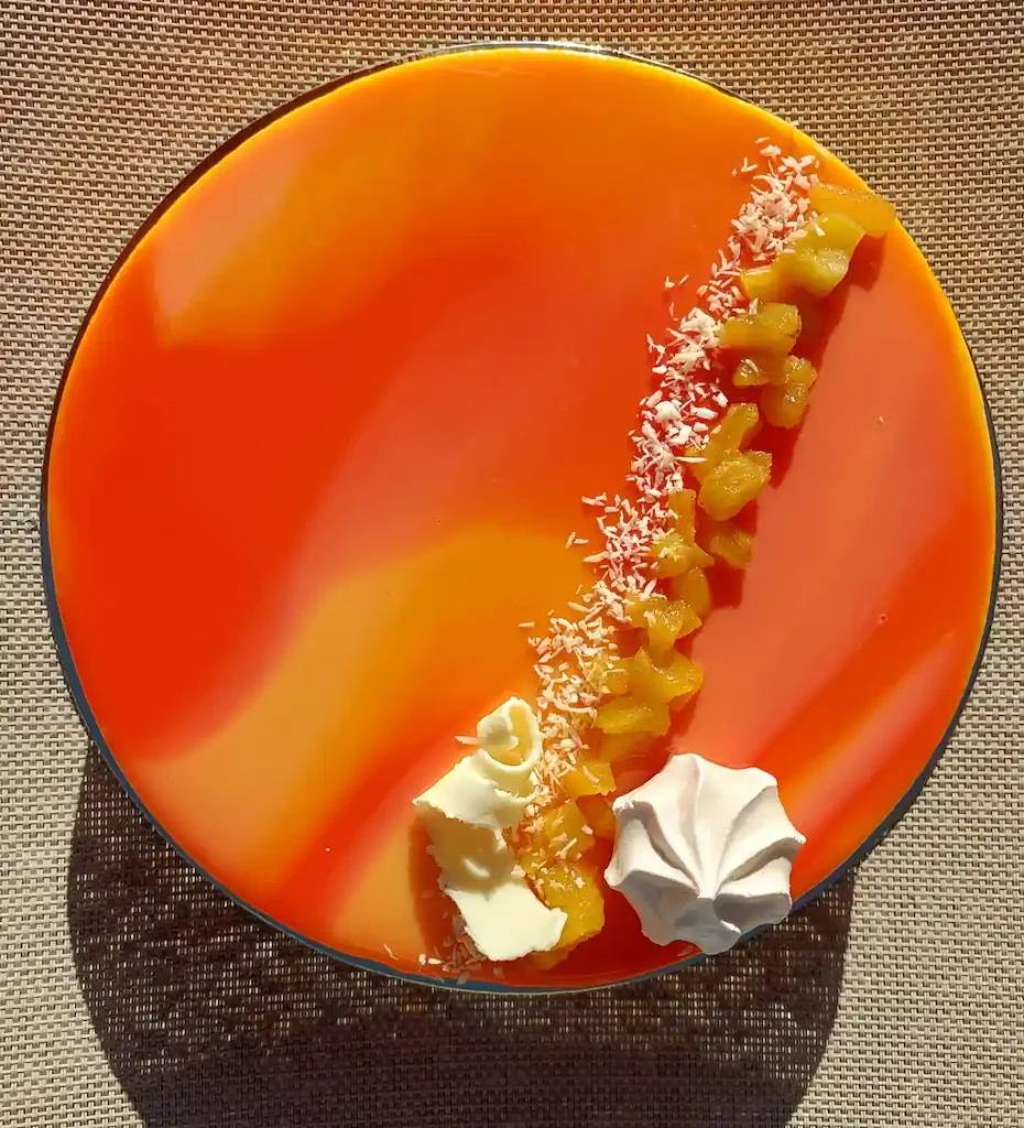 L'exotique, bi colore et magnifique fait par océane pâtisserie & brunch